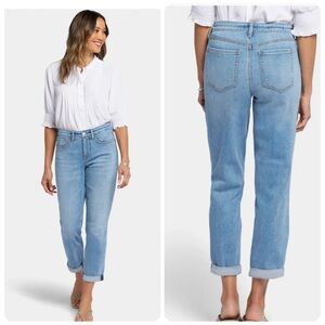 NYDJ Margot Girlfriend Jeans
With Roll Cuffs in Corfu SZ 4